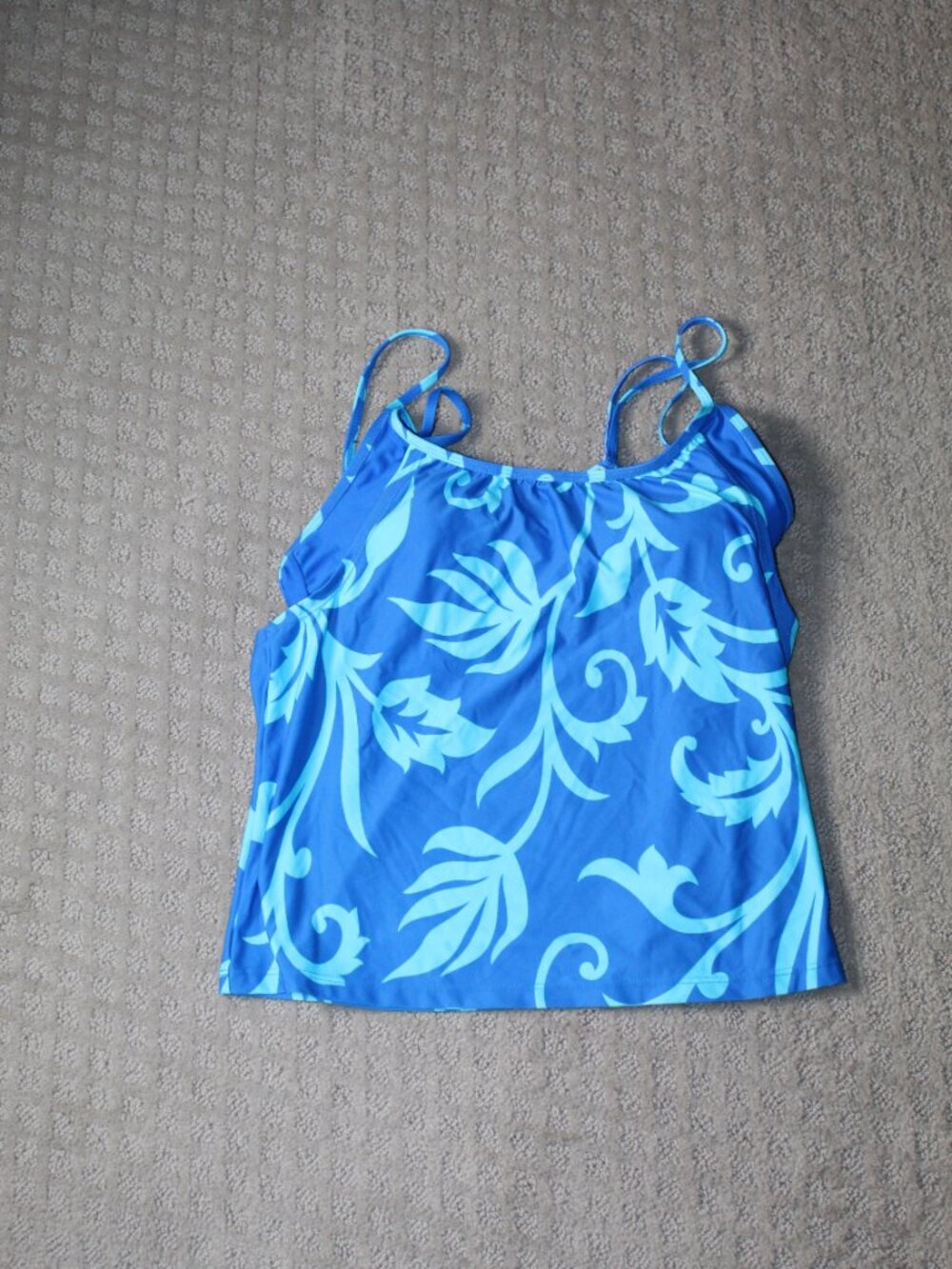 Next by Athena Size S Blue and Aqua Filagree Pattern Tankini Swim Top